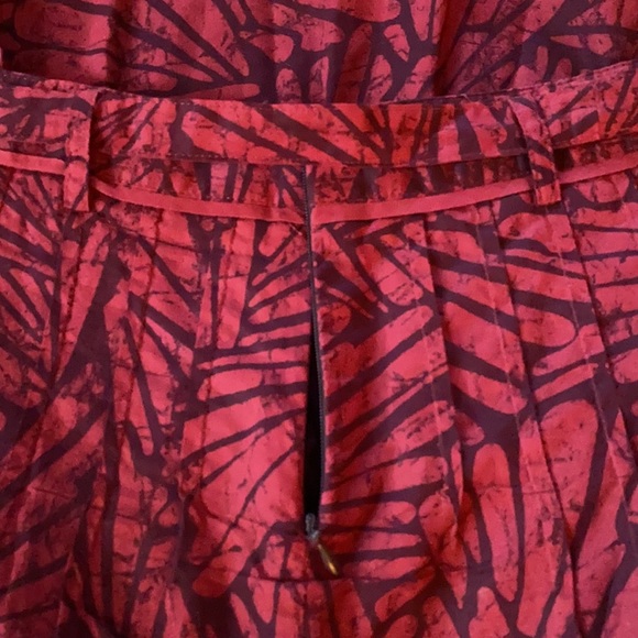 Hillard And Hanson casual size 6 A-line skirt. - Picture 4 of 5